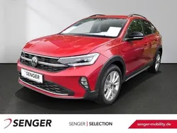 Rot Neu 2024 VW Taigo Move SUV | 26.480 € (Guter Preis)