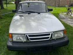 Grau Gebraucht 1992 Saab 900 Kleinwagen | 4.999 €