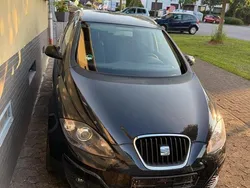 Schwarz Gebraucht 2013 Seat Altea XL Van / Kleinbus | 5.990 € (Fairer Preis)