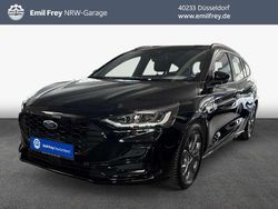 Agate black metallic Gebraucht 2024 Ford Focus ST-Line Kombi | 25.690 € (Fairer Preis)