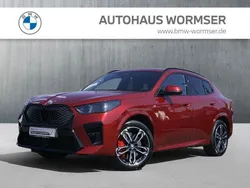 Rot Gebraucht 2024 BMW iX2 M Sport SUV | 45.790 € (Fairer Preis)
