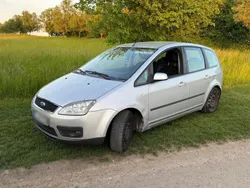 Grau Gebraucht 2005 Ford C-MAX Van / Kleinbus | 1.100 €