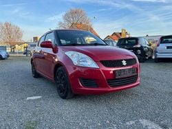 Rot Gebraucht 2012 Suzuki Swift Club Kleinwagen | 3.590 € (Fairer Preis)