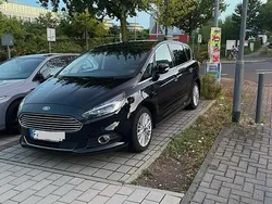 Schwarz Gebraucht 2015 Ford S-MAX S Van / Kleinbus | 17.500 € (Fairer Preis)