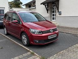 Rot Gebraucht 2014 VW Touran Life Van / Kleinbus | 9.900 € (Etwas zu teuer)