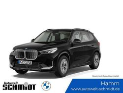 Schwarz uni Neu 2025 BMW iX1 Shadowline SUV | 45.190 € (Guter Preis)