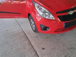 Rot Gebraucht 2010 Chevrolet Spark Kleinwagen | 1.800 € (Guter Preis)