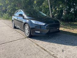 Schwarz Gebraucht 2017 Ford Focus Business Edition Limousine | 7.850 € (Fairer Preis)