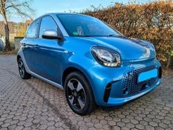 Blau Gebraucht 2020 Smart ForFour Electric Drive Passion Kleinwagen | 9.700 € (Fairer Preis)