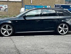 Schwarz Gebraucht 2014 Audi A4 S-Line Kombi | 15.300 € (Teuer)