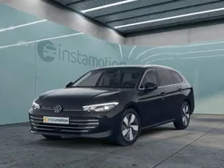 Schwarz Gebraucht 2024 VW Passat Business Kombi | 32.610 € (Fairer Preis)