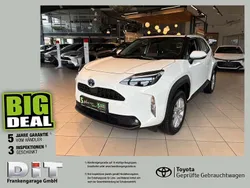 Schneeweiss Gebraucht 2023 Toyota Yaris Cross Comfort SUV | 21.979 € (Guter Preis)