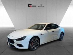 Weiß Gebraucht 2021 Maserati Ghibli Coupé | 78.980 € (Fairer Preis)