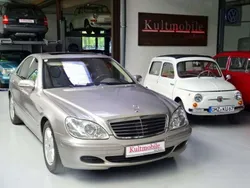 Cubanitsilber metallic Gebraucht 2003 Mercedes S430 Limousine | 17.900 €