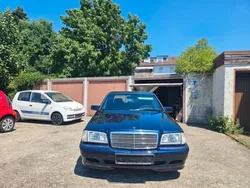 Blau Gebraucht 1998 Mercedes C180 Limousine | 4.280 € (Fairer Preis)
