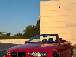 Rot Gebraucht 2001 BMW 323 Cabriolet M Sport Cabrio | 6.500 €