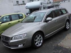 Gebraucht 2015 Volvo V70 Summum Kombi | 14.800 € (Teuer)