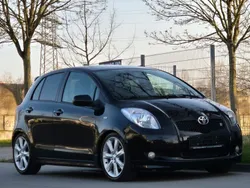 Schwarz Gebraucht 2007 Toyota Yaris Sport Limousine | 6.450 € (Etwas zu teuer)