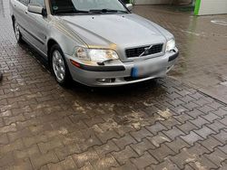 Silber Gebraucht 2003 Volvo V40 Kombi | 1.500 € (Fairer Preis)