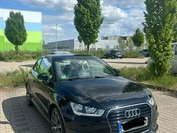 Schwarz Gebraucht 2016 Audi A1 Basis Kleinwagen | 11.499 € (Fairer Preis)