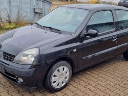 Gebraucht 2003 Renault Clio II Dynamique Limousine | 2.100 € (Fairer Preis)
