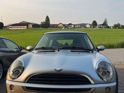 Grau Gebraucht 2006 Mini ONE Kleinwagen | 3.000 € (Guter Preis)
