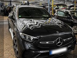 Grau Gebraucht 2024 Mercedes GLC200 SUV | 60.000 € (Teuer)