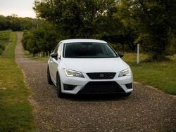 Weiß Gebraucht 2015 Seat Leon CUPRA Limousine | 8.690 € (Teuer)