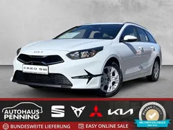 Weiss Gebraucht 2025 Kia Ceed Sportswagon 2 Kombi | 25.550 € (Etwas zu teuer)