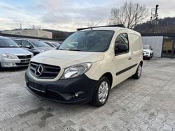 Grau Gebraucht 2016 Mercedes Citan 109 Van / Kleinbus | 7.600 € (Fairer Preis)