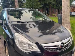 Schwarz Gebraucht 2013 Opel Corsa Kleinwagen | 3.000 € (Guter Preis)