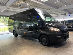 Braun Gebraucht 2016 Iveco Daily Van / Kleinbus | 16.490 € (Fairer Preis)