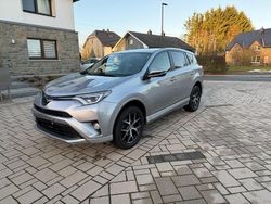 Silber Gebraucht 2018 Toyota RAV4 Style SUV | 18.250 € (Fairer Preis)