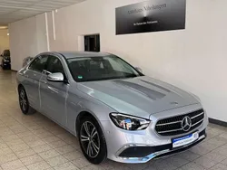 Hightechsilber metallic Gebraucht 2020 Mercedes E200 Avantgarde Limousine | 33.799 € (Fairer Preis)