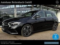Lack kosmosschwarz Gebraucht 2024 Mercedes B200 Progressive Van / Kleinbus | 29.748 € (Superpreis)