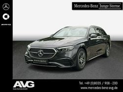 Grau Gebraucht 2024 Mercedes E300 AMG Limousine | 54.800 € (Fairer Preis)