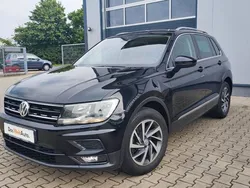 Schwarz Gebraucht 2017 VW Tiguan Sound SUV | 13.980 € (Fairer Preis)