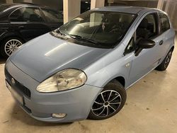 Blau Gebraucht 2006 Fiat Punto Kleinwagen | 750 € (Guter Preis)