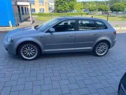 Silber Gebraucht 2006 Audi A3 Sportback Limousine | 8.300 €