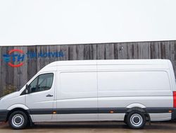 Silber Gebraucht 2015 VW Crafter Van | 15.950 €