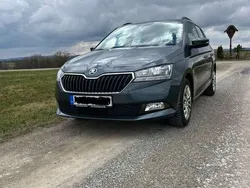 Grau Gebraucht 2020 Skoda Fabia Cool Plus Kombi | 11.900 € (Guter Preis)