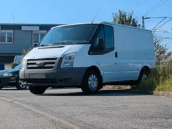 Weiß Gebraucht 2010 Ford Transit Tourneo Van / Kleinbus | 2.800 €