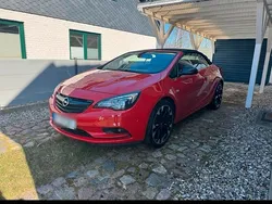 Rot Gebraucht 2019 Opel Cascada Cabrio | 22.990 €