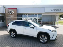 White pearl cs Gebraucht 2020 Toyota RAV4 Hybrid Lounge SUV | 29.930 € (Fairer Preis)