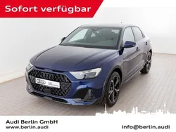 Navarrablau metallic manhattan Neu 2025 Audi A1 Sport Kleinwagen | 38.450 € (Etwas zu teuer)