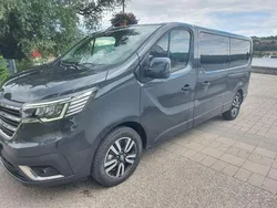 Grau Neu 2024 Renault Trafic Van | 48.900 € (Teuer)
