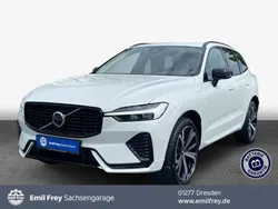 Crystal weißperleffekt Gebraucht 2024 Volvo XC60 Ultimate SUV | 52.850 € (Fairer Preis)