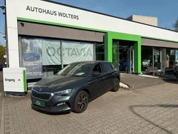 Quarzgrau metallic Gebraucht 2020 Skoda Scala Drive Kleinwagen | 12.100 € (Superpreis)