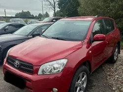 Rot Gebraucht 2007 Toyota RAV4 SUV | 5.800 € (Superpreis)