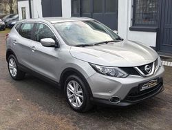 Silber Gebraucht 2014 Nissan Qashqai Acenta SUV | 12.990 € (Fairer Preis)